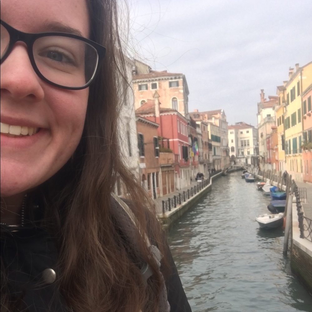 Meet your Posher, Jenna